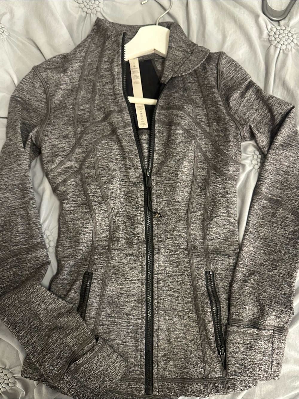Lululemon define - Picture 3 of 5